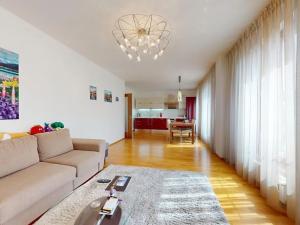 Prodej bytu 3+kk, Karlovy Vary, Libušina, 94 m2