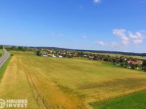 Prodej komerčního pozemku, Holice, 8945 m2