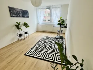 Prodej bytu 2+kk, Praha - Bohnice, Poznaňská, 43 m2