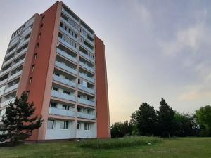 Pronájem bytu 2+kk, Kladno, Benešovská, 49 m2