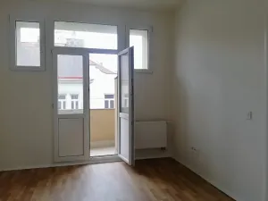 Pronájem bytu 2+kk, Praha - Holešovice, Malá Plynární, 57 m2