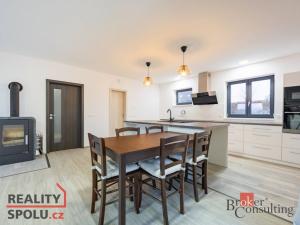 Prodej rodinného domu, Helvíkovice, 198 m2