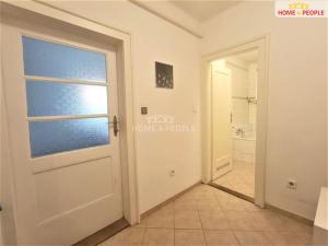 Prodej bytu 2+kk, Cheb, 17. listopadu, 34 m2