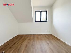 Prodej bytu 3+kk, Dolany, 78 m2