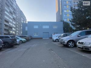 Pronájem obchodního prostoru, Praha - Háje, Hviezdoslavova, 661 m2