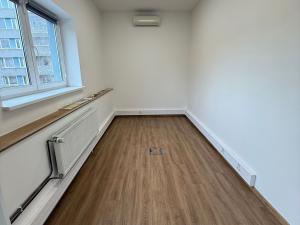 Pronájem obchodního prostoru, Praha - Háje, Hviezdoslavova, 661 m2