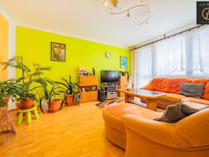 Prodej bytu 3+1, Jince, Zborovská, 65 m2