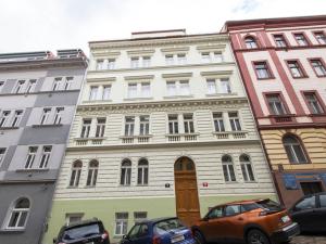 Pronájem bytu 1+kk, Praha - Žižkov, Krásova, 25 m2