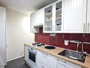 Pronájem bytu 2+1, Praha - Břevnov, Na klášterním, 62 m2