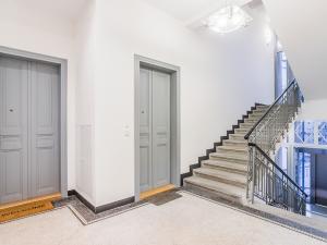 Pronájem bytu 2+kk, Praha - Vinohrady, Laubova, 89 m2