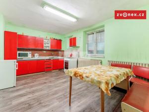 Prodej rodinného domu, Zlín - Lhotka, 240 m2