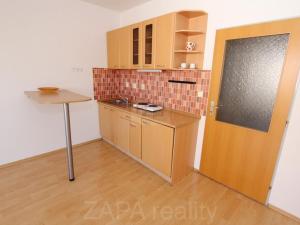 Pronájem bytu 1+kk, Praha - Záběhlice, K prádelně, 31 m2