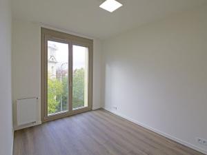 Pronájem bytu 2+kk, Praha - Žižkov, V domově, 43 m2