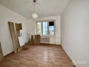 Pronájem bytu 3+1, Bukovany, 76 m2