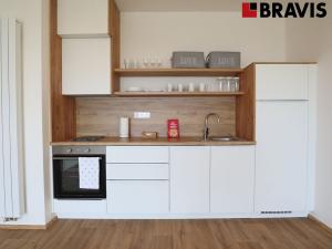 Pronájem bytu 2+kk, Brno - Horní Heršpice, Řepova, 54 m2