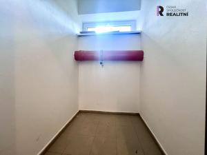 Pronájem bytu 1+kk, Brno - Žebětín, Chudčická, 35 m2