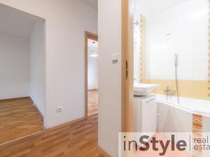 Pronájem bytu 2+1, Uherské Hradiště, Mánesova, 53 m2