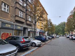 Pronájem obchodního prostoru, Praha - Bubeneč, Eliášova, 60 m2