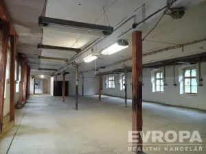 Pronájem skladu, Liberec - Liberec XVII-Kateřinky, Kateřinská, 700 m2