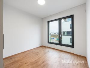 Pronájem bytu 2+kk, Praha - Žižkov, Malešická, 60 m2