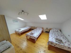 Prodej bytu 4+kk, Pula, Chorvatsko, 82 m2