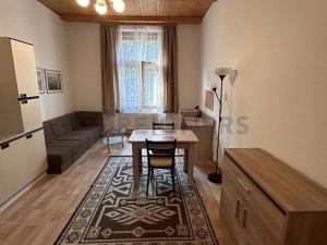 Pronájem bytu 2+kk, Praha - Nusle, Svatoslavova, 44 m2