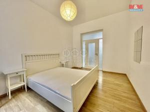 Pronájem bytu 2+kk, Praha - Vyšehrad, Neklanova, 54 m2