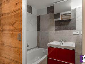 Prodej bytu 1+kk, Praha - Žižkov, Husitská, 16 m2