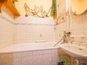 Pronájem bytu 3+1, Javorník, Dukelská, 71 m2