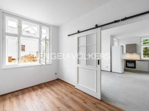 Pronájem bytu 2+kk, Praha - Dejvice, Nad Šárkou, 62 m2