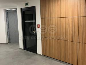 Pronájem bytu 1+kk, Praha - Strašnice, Ramonova, 42 m2