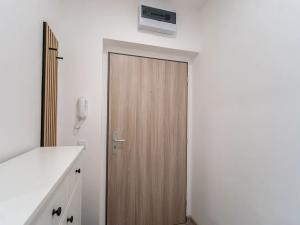 Pronájem bytu 2+kk, Praha - Libeň, Pod Labuťkou, 42 m2