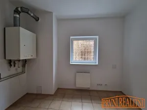 Prodej obchodního prostoru, Hodonín, Štefánikova, 82 m2