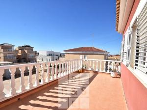 Prodej rodinného domu, Torrevieja, Španělsko, Calle Meridiano, 232 m2