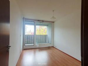 Pronájem bytu 2+kk, Praha - Prosek, Zubrnická, 57 m2