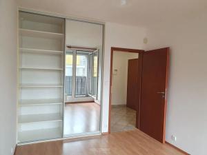 Pronájem bytu 2+kk, Praha - Prosek, Zubrnická, 57 m2