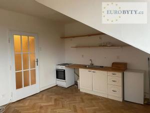 Pronájem bytu 1+kk, Praha - Krč, 32 m2