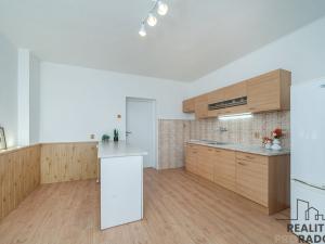 Prodej vícegeneračního domu, Čechy pod Kosířem, Husova, 170 m2