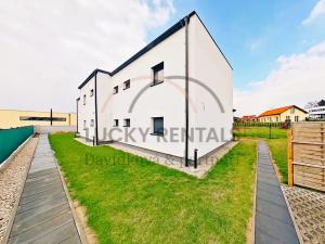 Pronájem bytu 1+kk, Sulice, Dubová, 352 m2