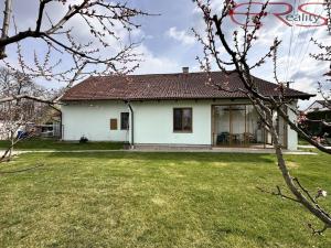 Prodej rodinného domu, Černá u Bohdanče, 180 m2
