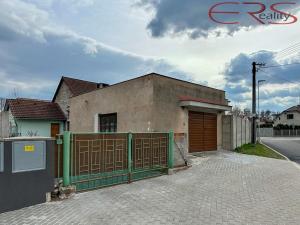 Prodej rodinného domu, Černá u Bohdanče, 180 m2