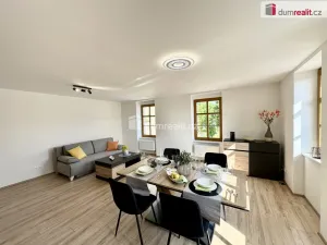 Prodej bytu 2+kk, Horní Blatná, náměstí Sv. Vavřince, 69 m2