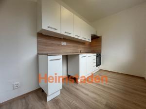 Pronájem bytu 3+1, Karviná - Hranice, Slovenská, 72 m2