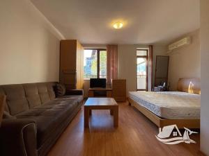 Prodej bytu 1+kk, Nesebar, Bulharsko, 68 m2