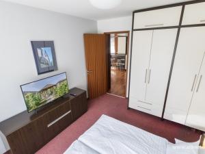 Pronájem bytu 2+kk, Praha - Nové Město, Hlavova, 62 m2