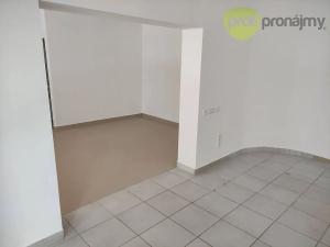 Pronájem obchodního prostoru, Humpolec, Horní náměstí, 58 m2