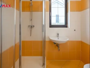 Prodej rodinného domu, Jenišov - Pod Rohem, K Rohu, 205 m2