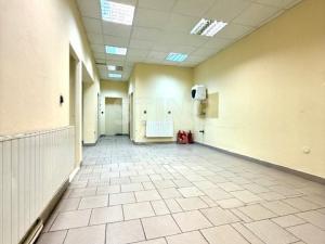Pronájem obchodního prostoru, Kyjov, třída Komenského, 150 m2
