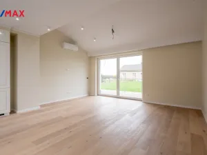 Prodej rodinného domu, Jenišov - Pod Rohem, Horská, 178 m2