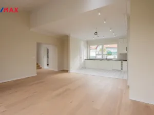 Prodej rodinného domu, Jenišov - Pod Rohem, Horská, 167 m2